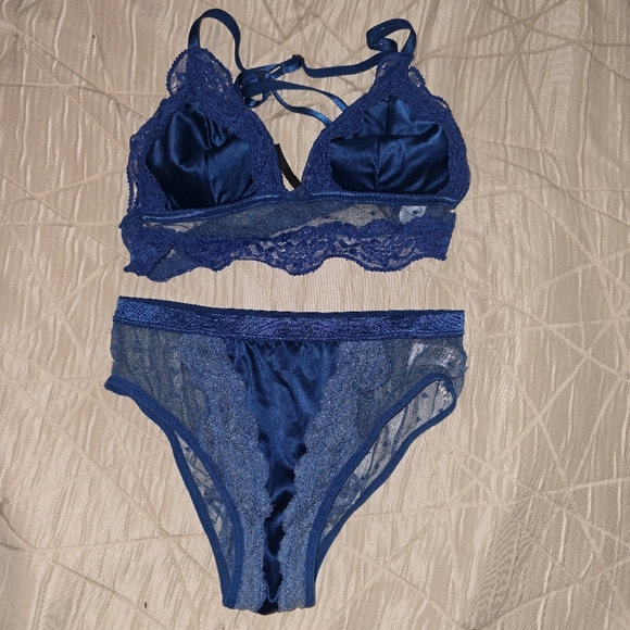 Fashion Nova Other - Fashion Nova Blue Satin Lace Lingerie Set XS